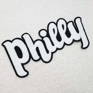 Patchs lettres personnalisés en chenille à broder ou à thermocoller pour accessoires vestimentaires - Product Image 4