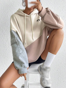 Sudadera con Capucha Premium para Mujer, Estilo Urbano, con Bolsillos Utilitarios de Tres Tonos, Felpa de Algodón Grueso, Oversize, Marca Privada OEM - Product Image 5