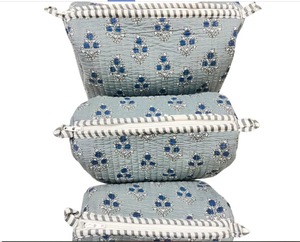 Ensemble de sacs matelassés à pois verts tropicaux avec fermeture éclair durable – Cadeau de mariage et organiseur de cosmétiques écologique - Product Image 1