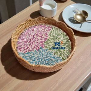 Bandeja de Ratán con Madreperla, Artículo de Alto Valor, Decoración Artesanal para Compradores Mayoristas Orientados a la Rentabilidad, Bandeja de Servicio de Ratán - Product Image 1