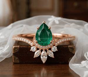 Anillo de Compromiso Hipoalergénico con Esmeralda, Banda Trenzada de Acero Inoxidable, Joyería de Moda para Mujer, Tendencia 2026 - Product Image 3