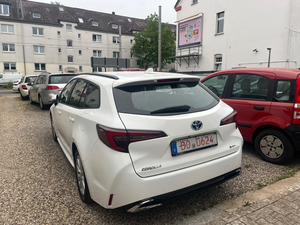 Toyota Corolla Touring Sports Hybrid Business Edition, véhicule hybride familial économique en carburant, conduite confortable - Product Image 6