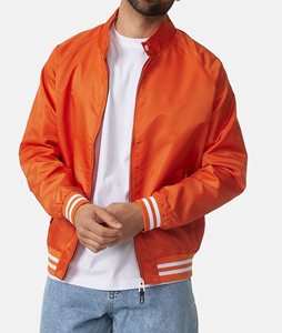 Veste d'hiver en tissu de laine avec logo brodé sur patch en chenille, veste varsity à capuche pour homme, personnalisable, OEM - Product Image 6