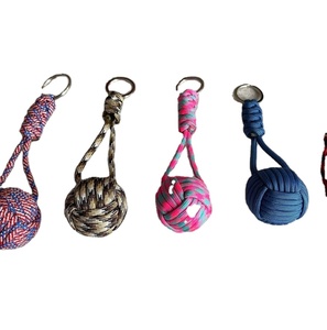 Porte-clés Nœud de Singe Fait Main avec Manille en Laiton - 4,5 pouces de long - Anneau de Clés en Corde de Marin Fait Main - Cadeau Bijou Nautique - Product Image 1