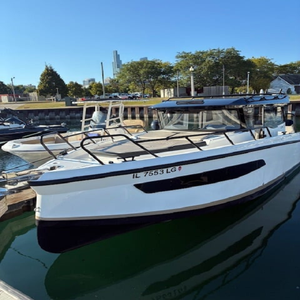 2025 เนวาแวน ซี30 - Product Image 1