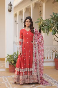 Vestido Maxi Acampanado Georgette Zari con Lentejuelas, Seda Tabby, Dupatta con Calado, Cuello en V, Conjunto de Dos Piezas Salwar para Mujer - Product Image 2