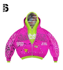 Sweat à capuche personnalisé avec broderie appliquée effet vieilli, délavage à la pierre, impression par transfert thermique, coupe oversize, double capuche zippée, couleur unie 100% coton - Product Image 1