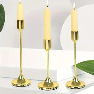 Ensemble de 3 bougeoirs en métal doré, grands supports de bougies coniques, centre de table décoratif moderne pour salle à manger, salon, chambre à coucher - Product Image 4
