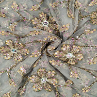 Tissu en dentelle filet africaine nigériane écologique très demandé, richement perlé à la main, pour robe George, pour mariage, pour femme