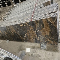 Dalle de pierre de marbre de granit naturel de qualité supérieure Surface polie Carreaux élégants pour revêtement de sol Revêtement mural Comptoir de cuisine