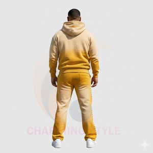 Conjunto de Sudadera con Capucha y Pantalones Deportivos Acampanados Blancos con Efecto Desgastado para Hombre, Estilo Urbano - Product Image 2