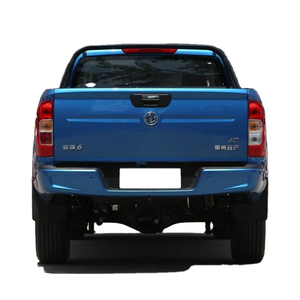 Pick-up Ford bleu 4 portes, cabine double, intérieur foncé, moteur turbo, jantes en alliage R17, sièges en tissu, éclairage LED - Product Image 4