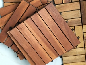 Carreau de terrasse moderne en bois d'acacia 30x30cm antidérapant imperméable facile à installer à l'extérieur tous temps - Product Image 5