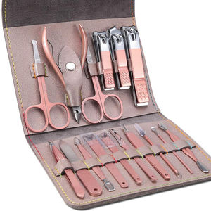 Ensemble de manucure et pédicure haut de gamme, de qualité supérieure, fabriqué sur mesure en acier inoxydable léger, avec emballage personnalisé - Product Image 4