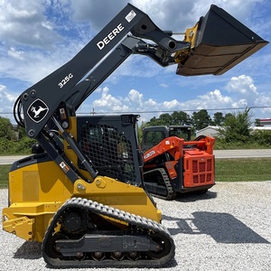 Chargeuse compacte sur chenilles Deere 325G de qualité supérieure disponible à l'achat, livraison rapide fournie, équipement de construction robuste - Product Image 6