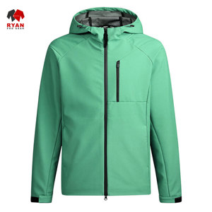แจ็คเก็ตซอฟต์เชลล์ดีไซน์พิเศษสำหรับผู้ชาย ยี่ห้อ Ryan Pro Gear แบบซิปปิด พร้อมโลโก้สั่งทำได้ ทรงปกติ ลายเรียบ - Product Image 3