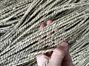 Matériel en herbe de mer naturelle 3-9 mm Herbe de mer Jute Meilleur prix du Vietnam pour la décoration intérieure Fabrication de meubles et artisanat - Product Image 3