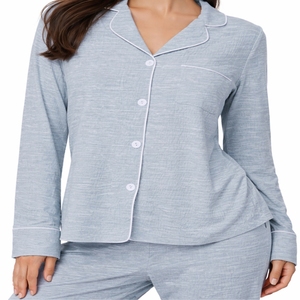 Conjunto de pijama transpirable para mujer, ropa de dormir cómoda con botones y manga larga, traje de dormir de estilo acogedor para mujer - Product Image 6