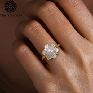 Bague de fiançailles pour femme Charm Jewells en argent plaqué or rose, perle de culture d'eau de mer, moissanite taille coussin, motif floral, sertissage classique à griffes - Product Image 2