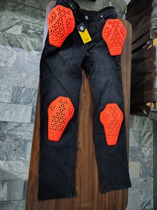 Pantalones vaqueros de carreras con almohadillas Rojas aprobadas por Ce de nivel 2 para hombres y mujeres, pantalones protectores estampados para montar en motocicleta para adultos - Product Image 2