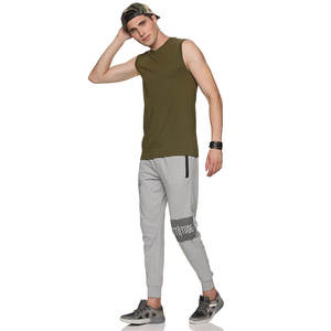 Camiseta sin mangas para hombre, hecha de 100% algodón, transpirable, informal elegante, ideal para entrenamientos de verano, tejido de 220g - Product Image 4