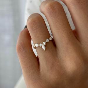Bague de mariage en diamant taillé marquise et rond 0,60 TCW, bague de mariage incurvée, bague Art Déco en diamant de laboratoire - Product Image 4