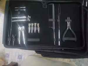 ชุดเครื่องมือต่อผมมืออาชีพ สแตนเลสสตีล สำหรับติดไมโครริง พร้อมกระเป๋าซิป - Product Image 4