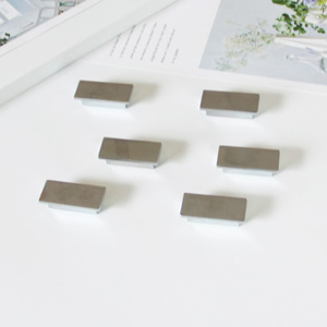 มือจับตู้ทรงสี่เหลี่ยมทันสมัย ทำจากโลหะผสมสังกะสี ดีไซน์มินิมอล สำหรับเฟอร์นิเจอร์ห้องครัว ห้องน้ำ ห้องนอน ตู้เสื้อผ้า และลิ้นชัก - Product Image 6