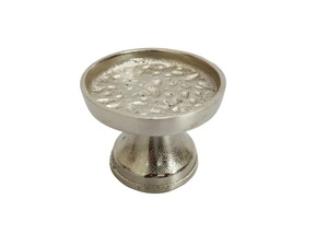 Candelabro Redondo de Aluminio Hecho a Mano con Acabado Antiguo para Decoración de Mesa en Navidad, Bodas y Acción de Gracias - Product Image 5