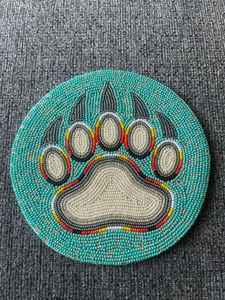 Sous-verre unique en perles de verre, accessoire décoratif fait main pour le salon, la salle à manger et la table basse - Product Image 4