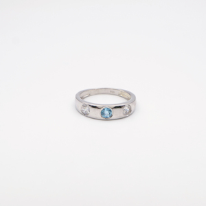 Delicioso anillo de topacio azul con forma redonda, tamaño de 4 mm, elegante y con estilo, accesorio de moda para mujer para uso diario - Product Image 5
