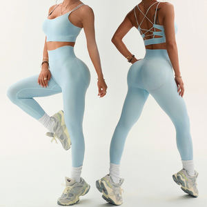 Ensemble de yoga et de fitness pour femmes, respirant et léger, de haute qualité, avec débardeur de sport et leggings très extensibles pour la salle de sport et le yoga au quotidien - Product Image 4
