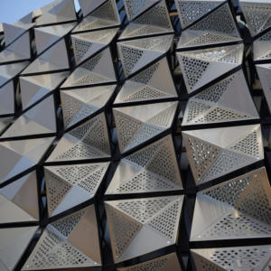 Customizable Metal Mold Plate Ceiling <strong>Aluminum</strong> Veneer Galvanized <strong>Aluminum</strong> Plate for <strong>Curtain</strong> <strong>Walls</strong> and Other Boards