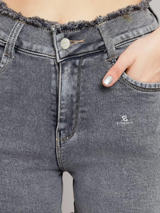 Shorts en jean pour femme, taille haute, délavé à l'acide, style streetwear décontracté, en coton, avec ceinture ajustable - Product Image 4
