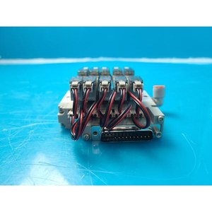 Vanne Solénoïde SMC LAM 772-016856-002 REV B SS5YJ3-DU100249 – Collecteur Utilisé Comme Pièce Détachée pour Équipement Semi-conducteur Legacy - Product Image 2