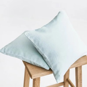 Taie d'oreiller tissée vintage en coton biologique avec fermeture à rabat pour hôtel et usage domestique - Product Image 1