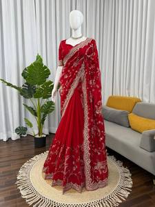 Sari traditionnel ethnique pour femmes, longueur au sol, personnalisable, élégant, imprimé, 100% polyester, évacuation de l'humidité, séchage rapide, réversible - Product Image 4