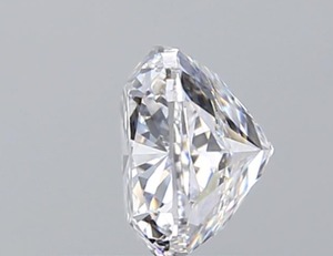 เพชรทรงสี่เหลี่ยมคุชชั่น 1.01 กะรัต D VVS2 เพาะเลี้ยงในห้องปฏิบัติการ ได้รับการรับรองจาก IGI แบบ CVD สำหรับแหวนหมั้นสไตล์วินเทจคลาสสิก - Product Image 6