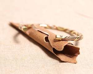 Pulsera trenzada hecha a mano, joyería artesanal que mejora la energía, brazalete energético hecho a mano - Product Image 6