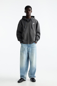 Sudaderas con capucha para hombre al por mayor, extragrandes, personalizables, lisas, de algodón 100% de alto gramaje y grueso, con cremallera, estilo casual de felpa, con logotipo frontal - Product Image 2