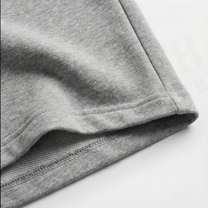 Shorts longs décontractés pour hommes en molleton 100 % coton, lavage délavé soleil, confortables et sur mesure, style uni et tendance pour l'été - Product Image 6