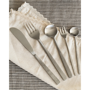 Juego de cubiertos de latón dorado moderno, hecho a mano, con tenedor y cuchara, para mesa, hogar, cocina, restaurante, boda - Product Image 5