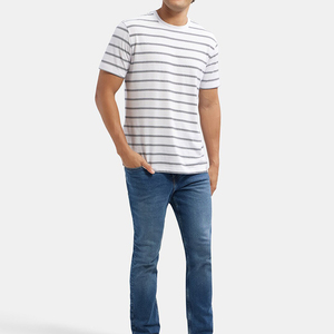 T-shirt homme uni à séchage rapide, design OEM personnalisé, dernière mode, couleur unie, pour adultes, à prix avantageux. - Product Image 6
