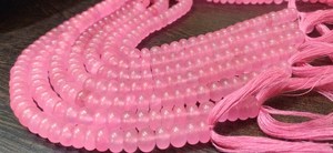 Perles de chalcédoine rose pastel naturelle, forme ronde, lisses, 8 mm, vendues par brin de 8 pouces de long - Product Image 2