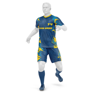 Ensemble maillot et short de football pour homme, conçu pour l'entraînement régulier et les matchs compétitifs, confort et circulation de l'air. - Product Image 5