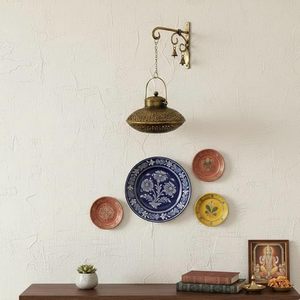 Quemador de Metal Pulido a Mano con Diseño Compacto, Ecológico y Hecho a Mano, Uso Religioso, Origen Indio, Textura Suave, Brillo Premium - Product Image 3