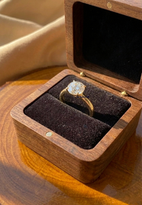 Anillo de Compromiso Solitario con Diamante Cultivado en Laboratorio de 1 Quilate, Corte Clásico, Certificado por IGI, Oro Amarillo/Blanco Sólido de 14K, Claridad VVS1-VVS2, de Lujo - Product Image 4