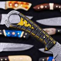 Lot de couteaux de chasse Damas mixtes avec étui – Livraison immédiate, stock disponible, vente en gros uniquement, option de sélection et d'assemblage de couteaux