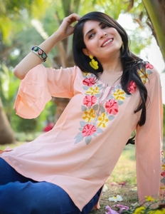KV <b>Women's</b> Embroidered Viscose Rayon Wrinkle-Free Reversible Straight <b>Kurta</b> <b>for</b> <b>Women</b> (Purple Autumn) - Product Image 5