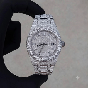 Montre-bracelet de luxe Hip Hop en argent sterling blanc sertie de diamants, mouvement à quartz, pour hommes, disponible à l'exportation - Product Image 2